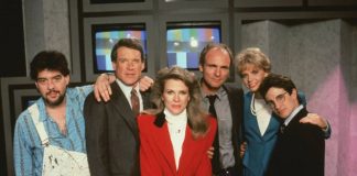Flashback Friday: Murphy Brown joins the TV reboot craze with new series Murphy Brown is back