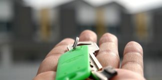 Middle-age mortgage? The keys to convincing a bank you’re still a good bet in your 50s convincing a bank to giving you a middle-age mortgage